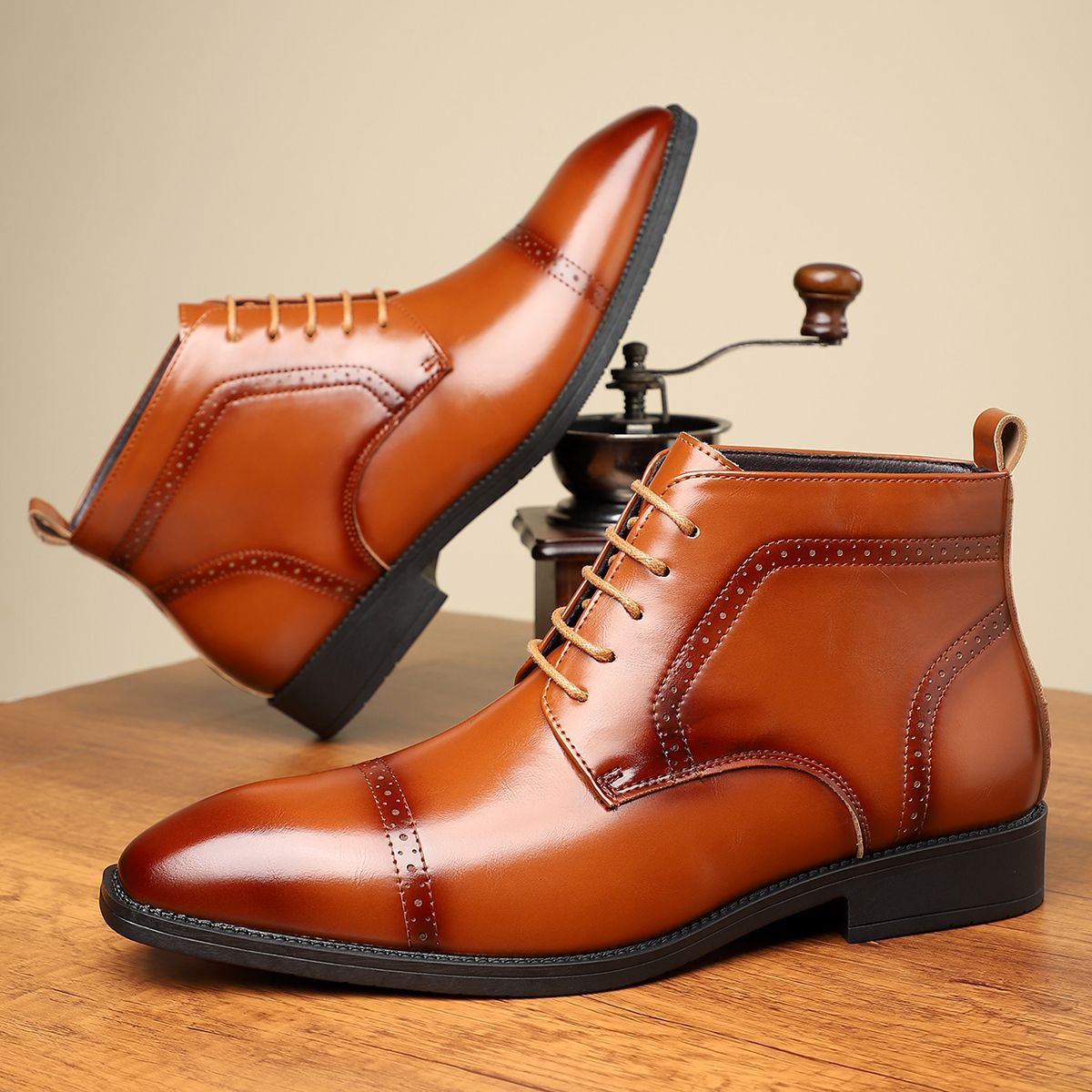 Men's Business Formal Leather Shoes Made From Full-grain Cowhide