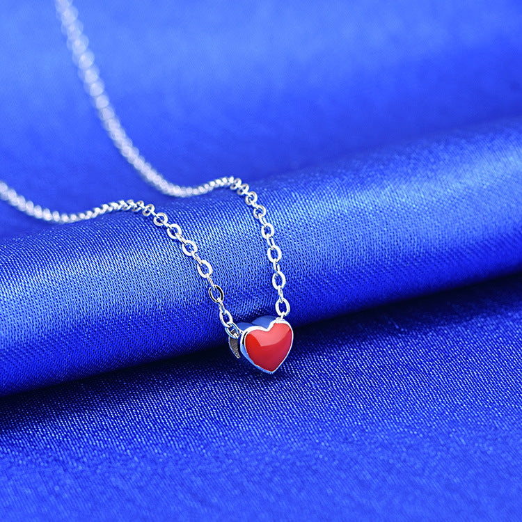 Japan Yiwu jewelry imitation silver necklets simple girl heart heart short red love clavicle chain wholesale