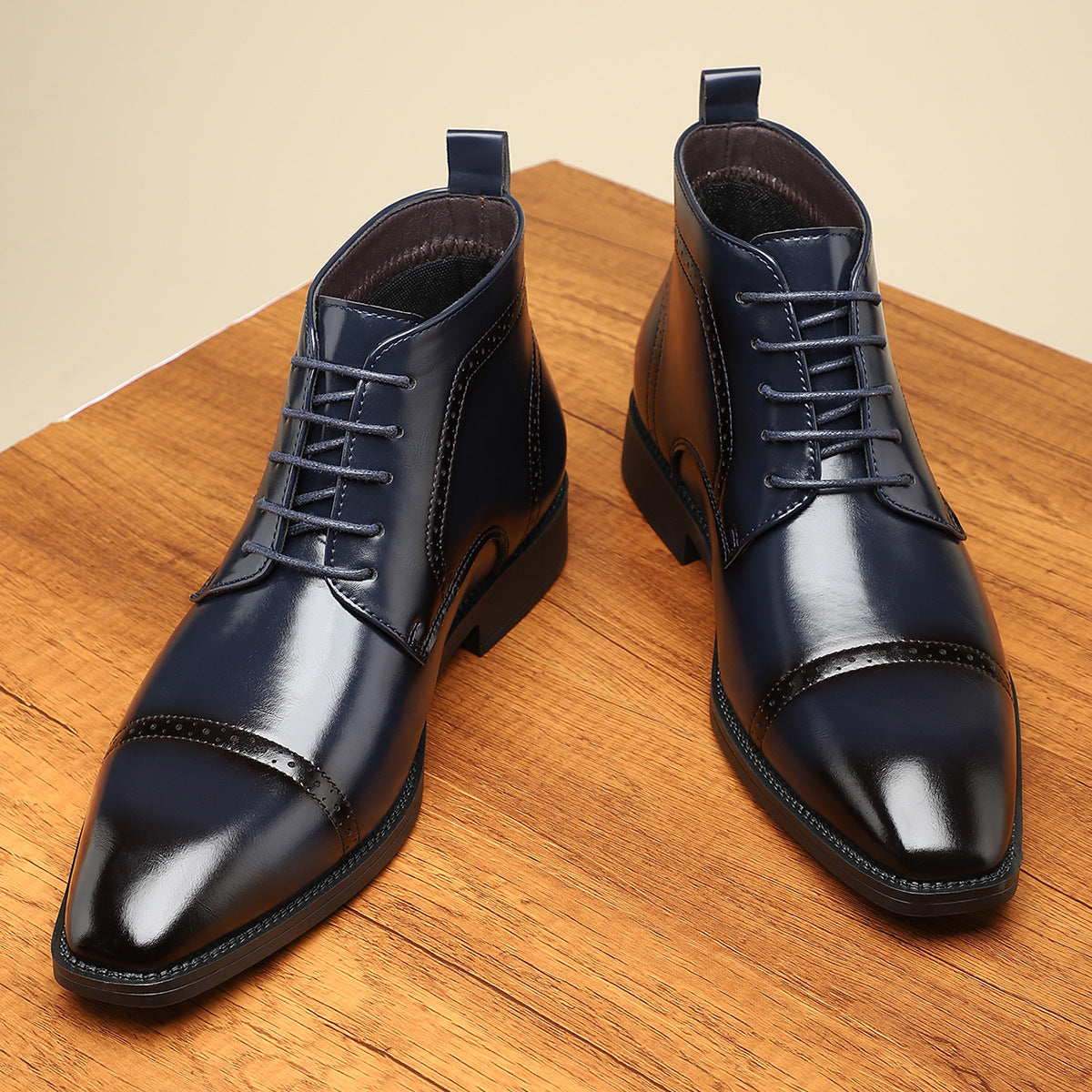 Men's Business Formal Leather Shoes Made From Full-grain Cowhide