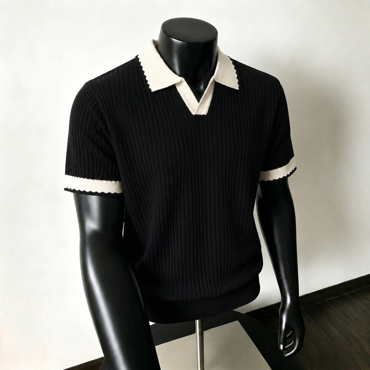Elegant Apricot Mens Suit With A Lapel And Short Sleeves